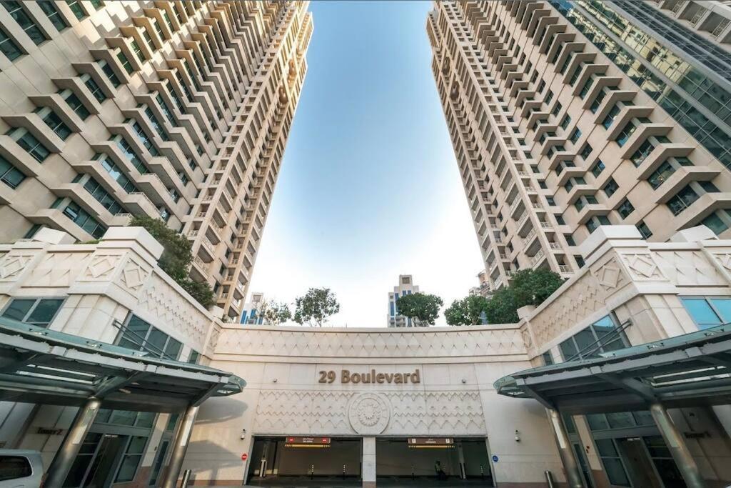 Apartamento Luxury Burj Khalifa View - Mins Walking Dubai Mall Exterior foto