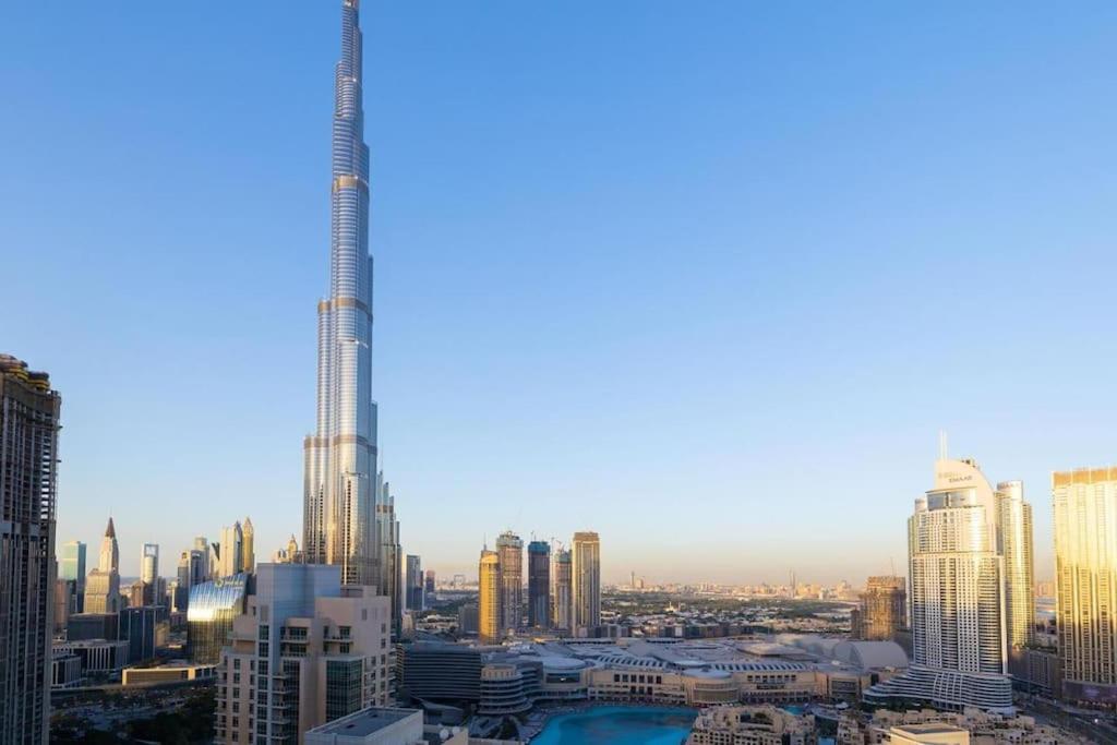 Apartamento Luxury Burj Khalifa View - Mins Walking Dubai Mall Exterior foto